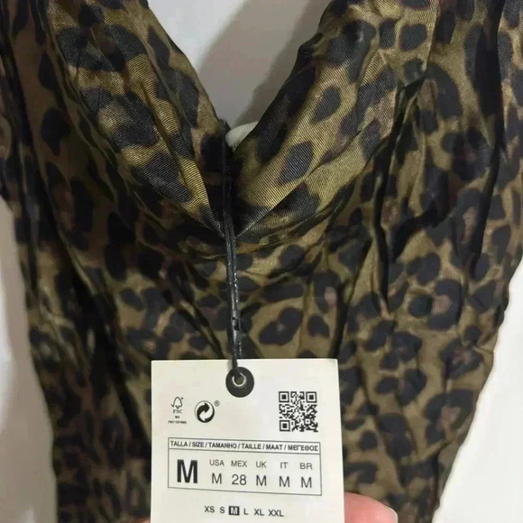 Zara dress - Picture 3 of 3